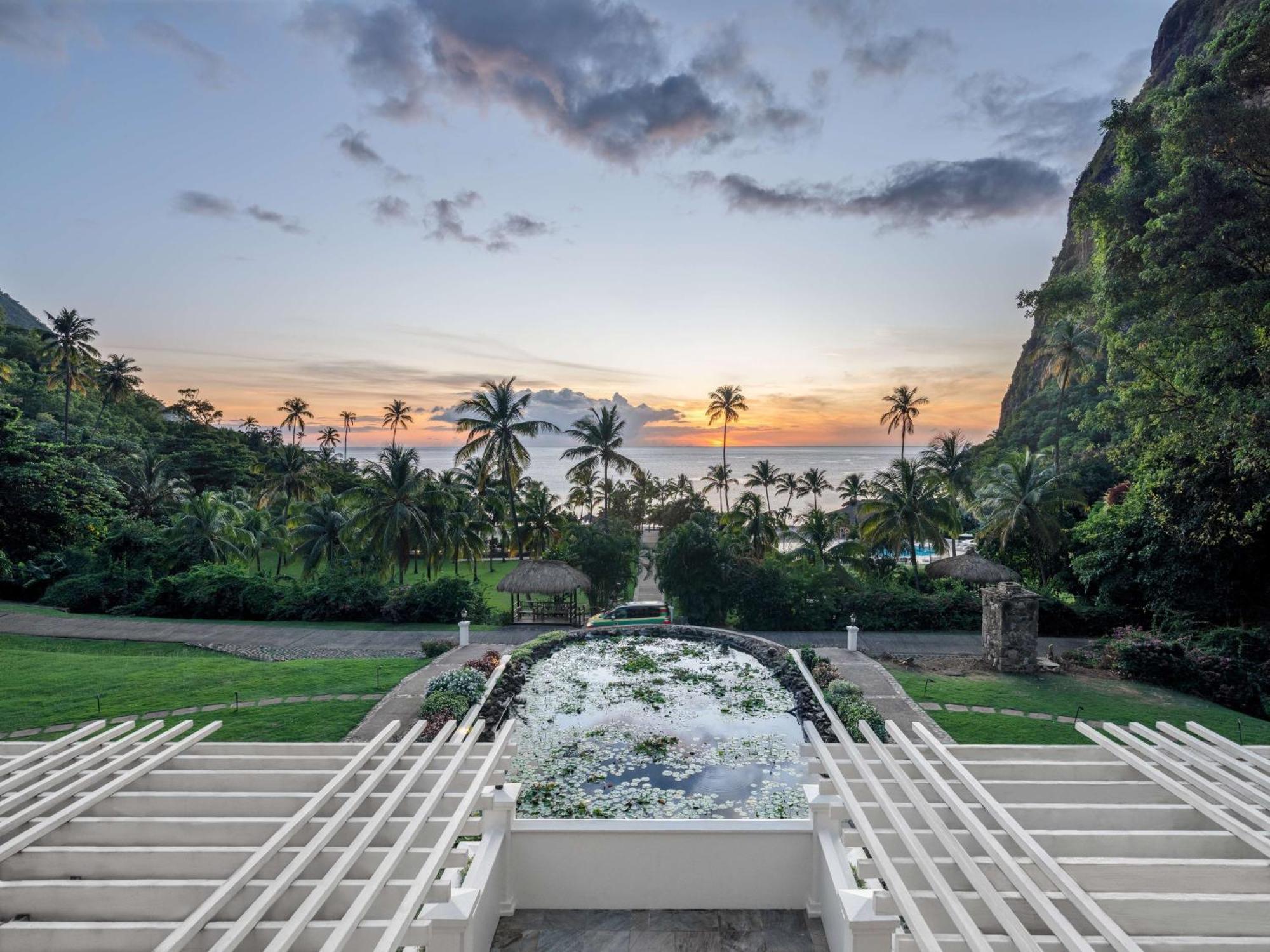 Sugar Beach, A Viceroy Resort Soufrière Extérieur photo